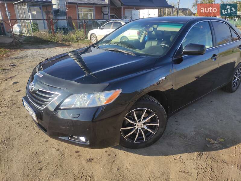 Седан Toyota Camry 2007 в Умані