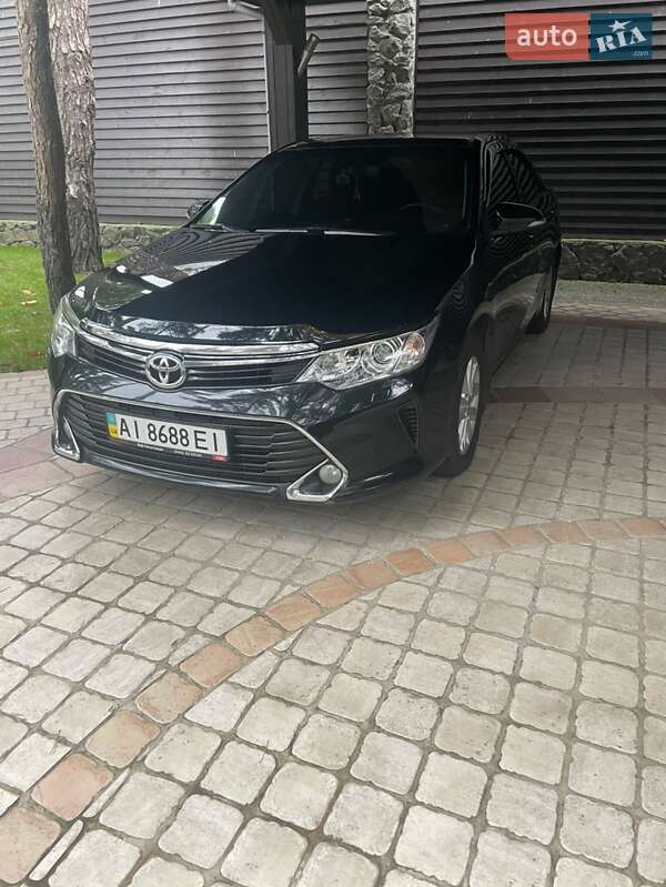 Toyota Camry 2017