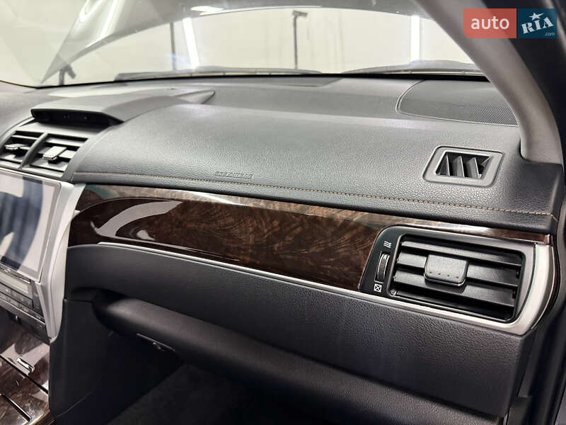 Седан Toyota Camry 2016 в Белгороде-Днестровском фото 28 Седан Toyota Camry 2016 в Белгороде-Днестровском