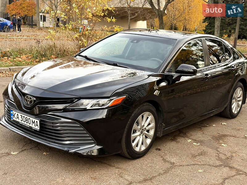 Седан Toyota Camry 2020 в Киеве фото 4 Седан Toyota Camry 2020 в Киеве