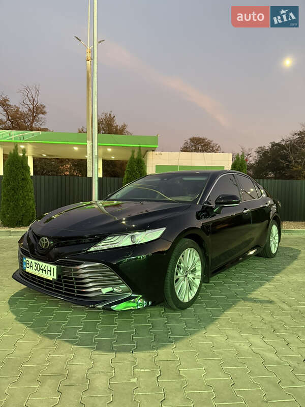 Седан Toyota Camry 2018 в Одесі