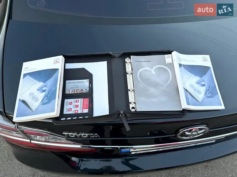 Седан Toyota Camry 2015 в Киеве документ