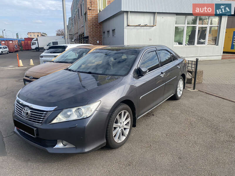 Седан Toyota Camry 2013 в Києві фото 9 Седан Toyota Camry 2013 в Києві