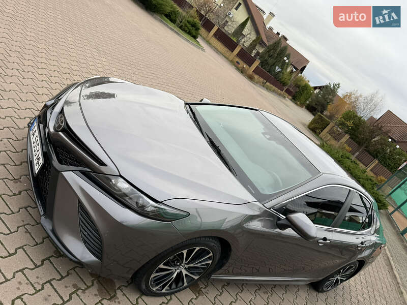 Седан Toyota Camry 2018 в Києві фото 5 Седан Toyota Camry 2018 в Києві