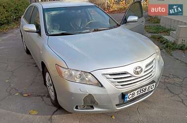 Седан Toyota Camry 2006 в Киеве