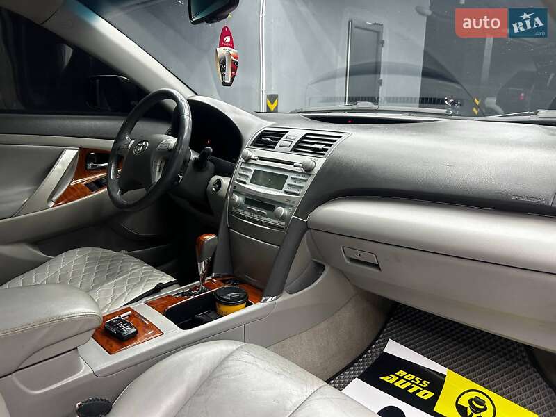 Седан Toyota Camry 2008 в Черновцах фото 23 Седан Toyota Camry 2008 в Черновцах
