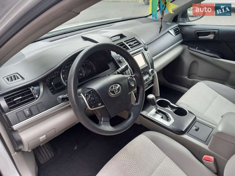 Седан Toyota Camry 2013 в Хмельницком фото 6 Седан Toyota Camry 2013 в Хмельницком