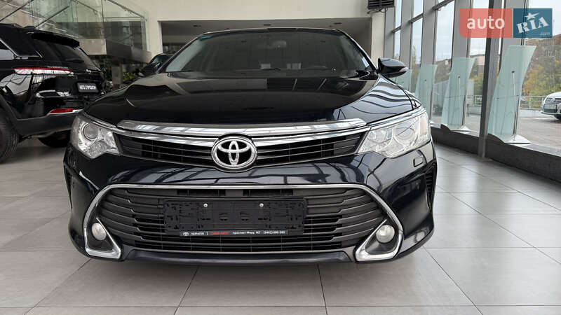 Toyota Camry 2015