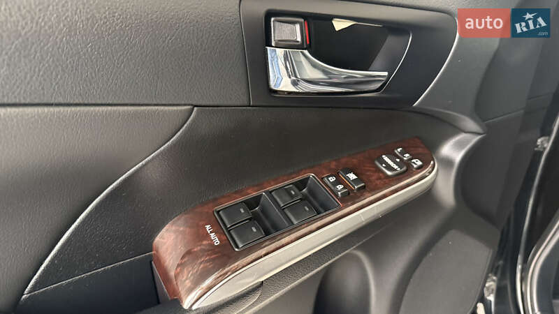 Седан Toyota Camry 2015 в Чернигове фото 7 Седан Toyota Camry 2015 в Чернигове