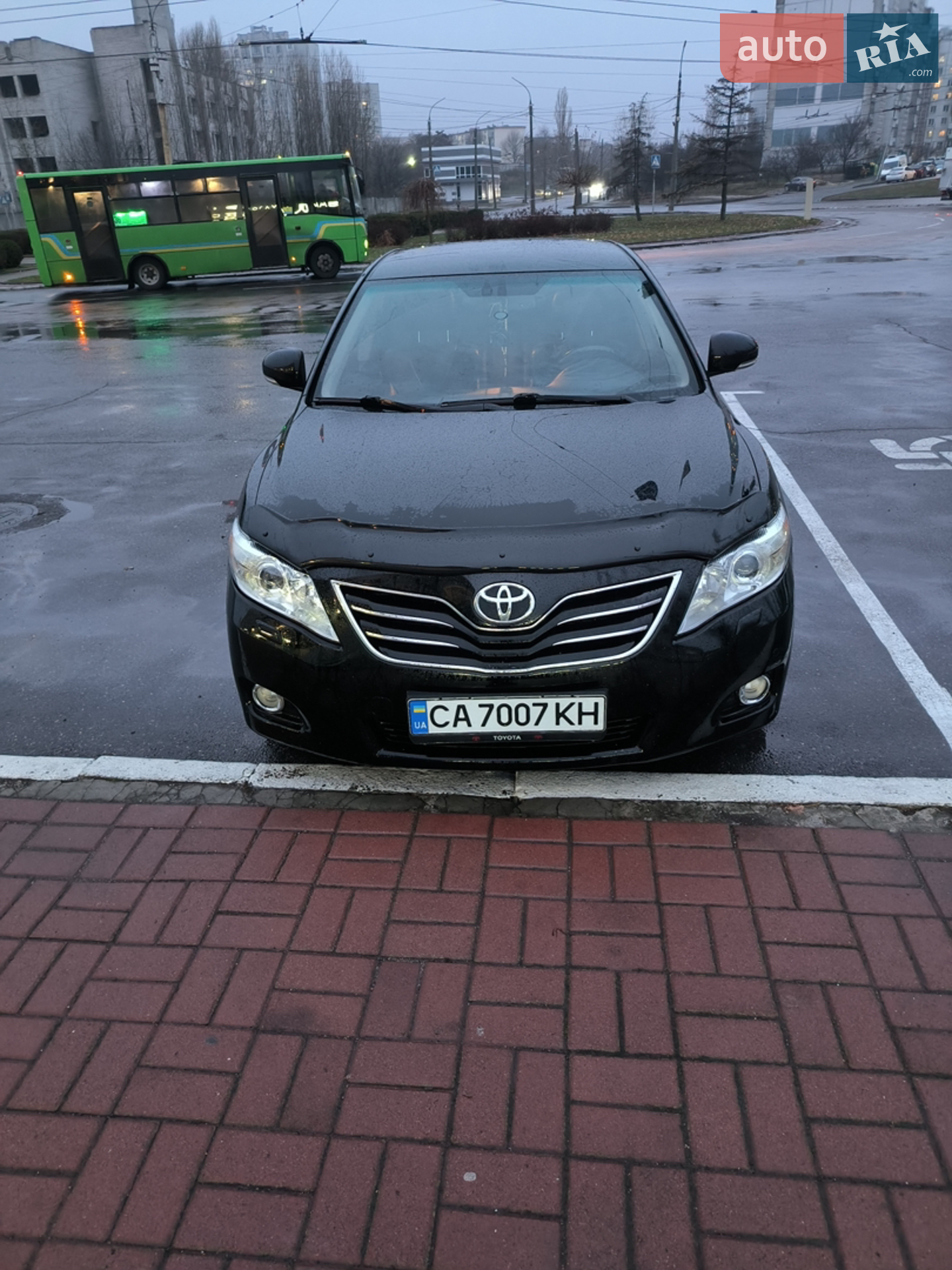 2011 Toyota Camry - мініатюра 2