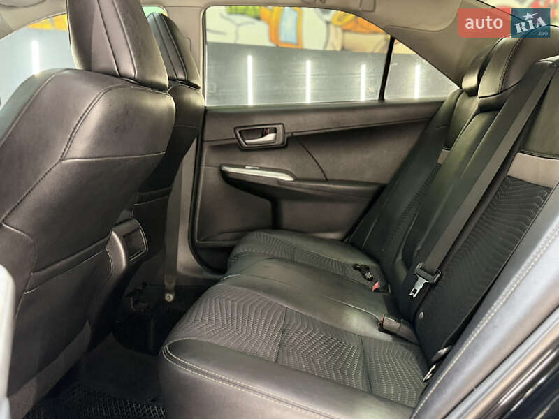 Седан Toyota Camry 2014 в Киеве фото 13 Седан Toyota Camry 2014 в Киеве