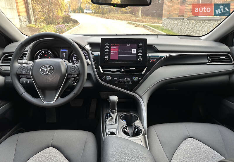 Седан Toyota Camry 2021 в Полтаве фото 30 Седан Toyota Camry 2021 в Полтаве