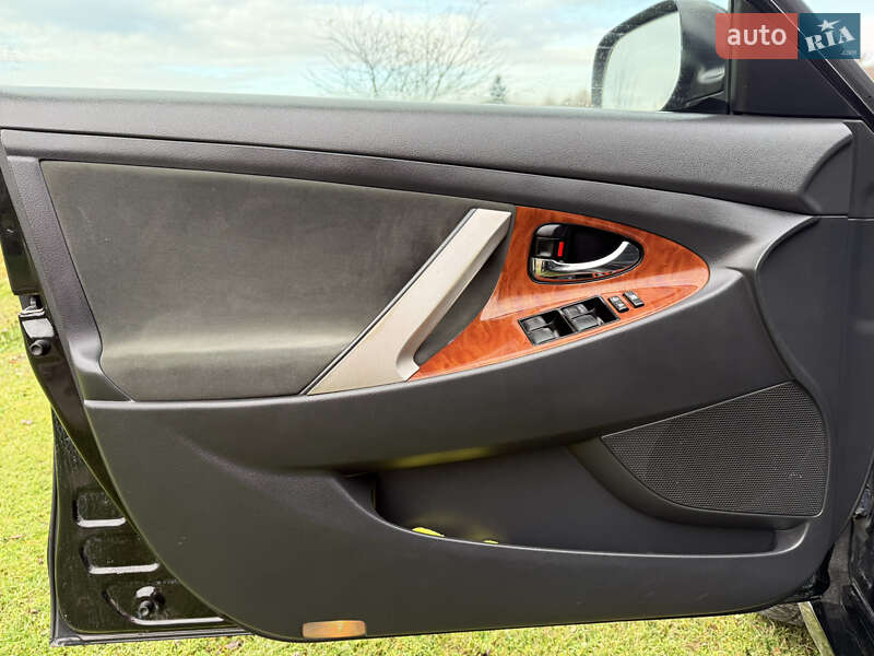 Седан Toyota Camry 2007 в Коломые фото 11 Седан Toyota Camry 2007 в Коломые