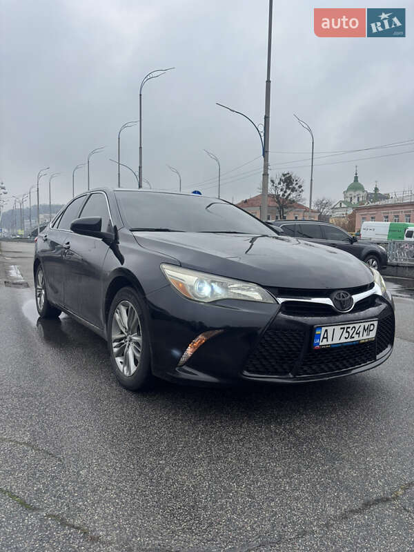 Седан Toyota Camry 2016 в Киеве фото 3 Седан Toyota Camry 2016 в Киеве