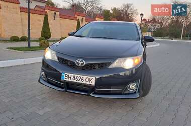 Седан Toyota Camry 2012 в Измаиле