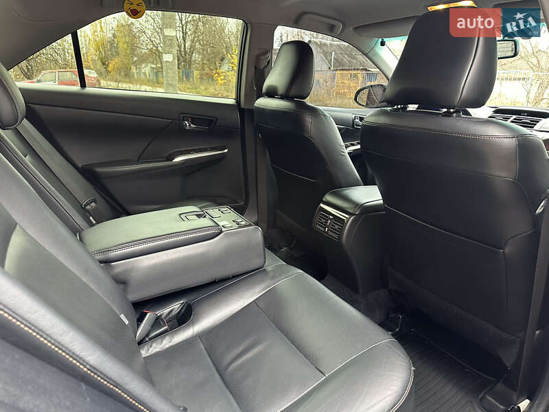Седан Toyota Camry 2015 в Харькове фото 37 Седан Toyota Camry 2015 в Харькове