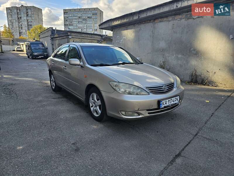 Седан Toyota Camry 2003 в Киеве фото 5 Седан Toyota Camry 2003 в Киеве