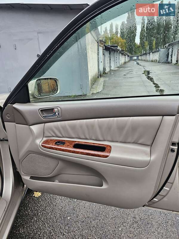 Седан Toyota Camry 2003 в Киеве фото 21 Седан Toyota Camry 2003 в Киеве