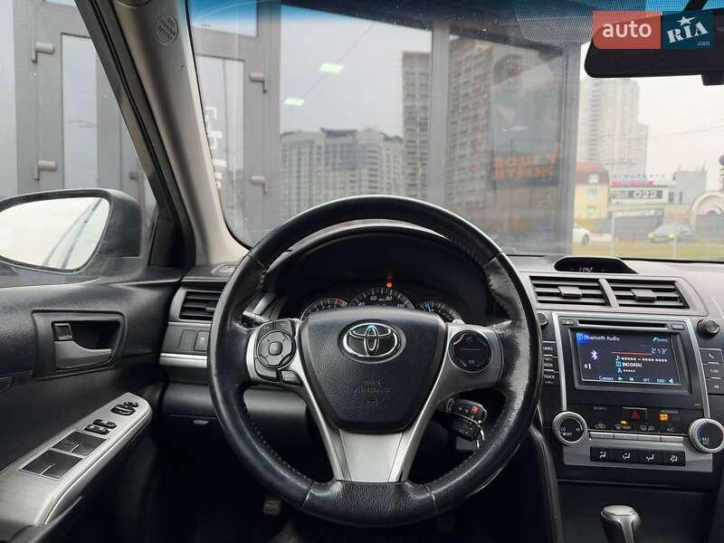 Седан Toyota Camry 2012 в Киеве фото 15 Седан Toyota Camry 2012 в Киеве