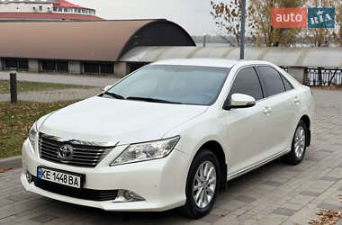 Седан Toyota Camry 2012 в Днепре
