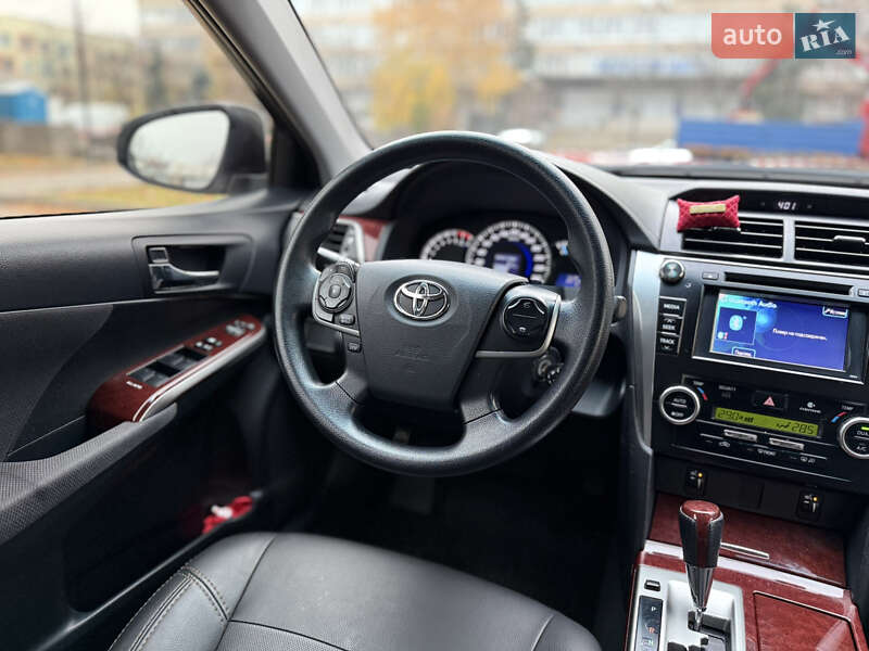 Седан Toyota Camry 2012 в Днепре фото 27 Седан Toyota Camry 2012 в Днепре
