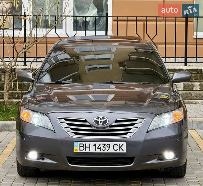 Седан Toyota Camry 2009 в Одессе