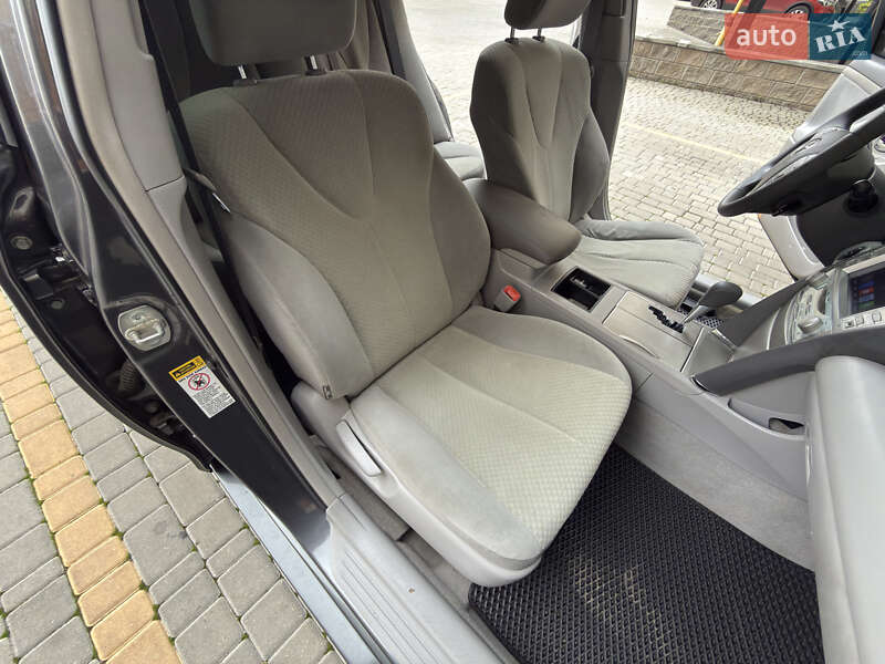 Седан Toyota Camry 2009 в Одессе