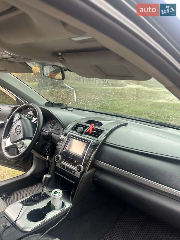 Седан Toyota Camry 2012 в Киеве фото 8 Седан Toyota Camry 2012 в Киеве