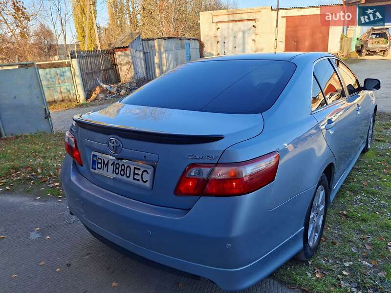 Седан Toyota Camry 2006 в Глухове