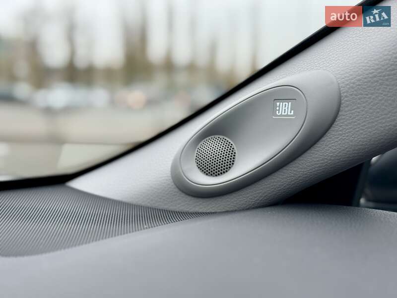 Седан Toyota Camry 2019 в Києві фото 63 Седан Toyota Camry 2019 в Києві