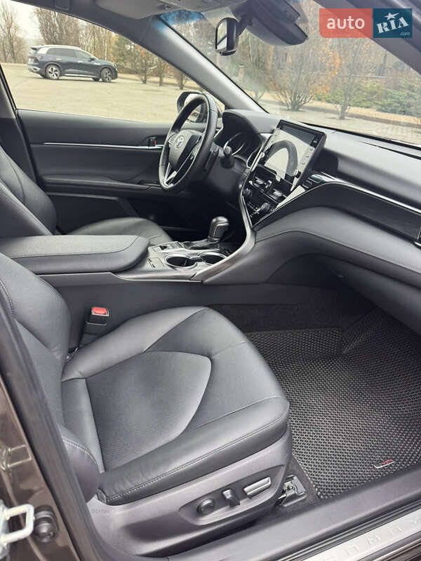 Седан Toyota Camry 2023 в Харькове фото 9 Седан Toyota Camry 2023 в Харькове