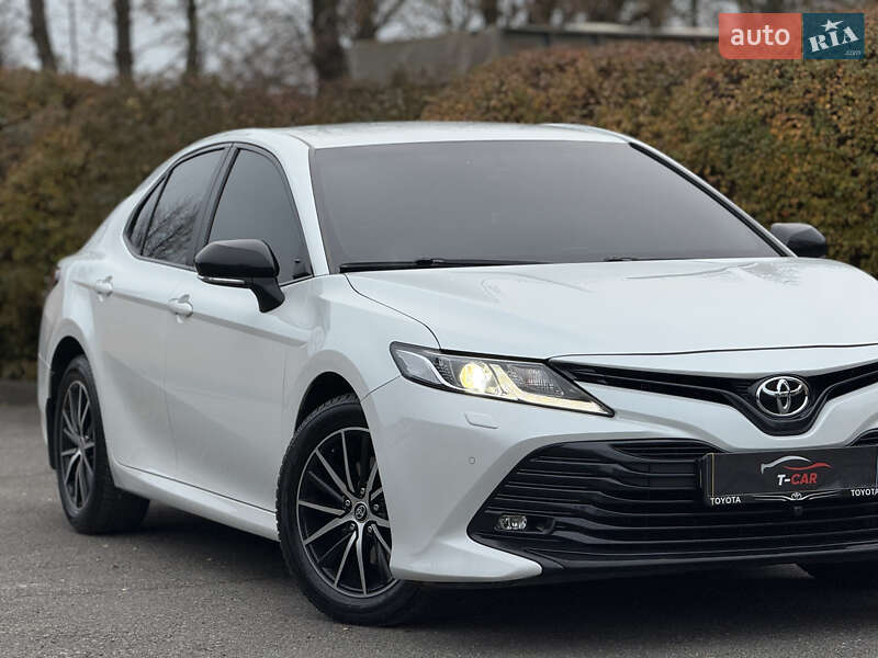 Седан Toyota Camry 2018 в Тернополе фото 8 Седан Toyota Camry 2018 в Тернополе