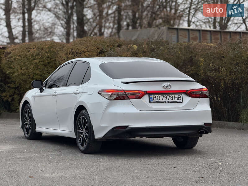 Седан Toyota Camry 2018 в Тернополе фото 18 Седан Toyota Camry 2018 в Тернополе