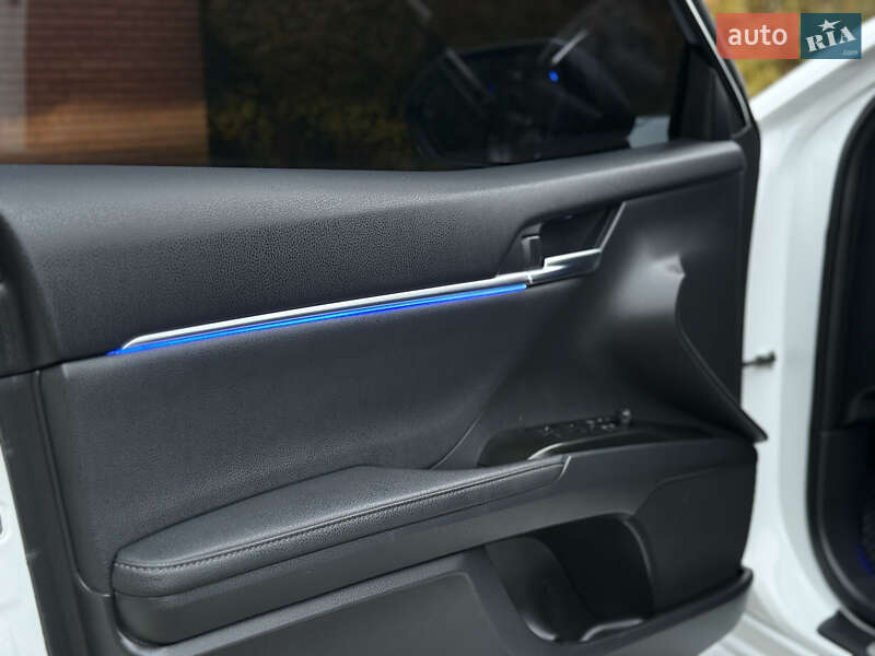 Седан Toyota Camry 2018 в Тернополе фото 41 Седан Toyota Camry 2018 в Тернополе