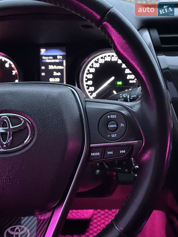 Седан Toyota Camry 2018 в Тернополе фото 50 Седан Toyota Camry 2018 в Тернополе