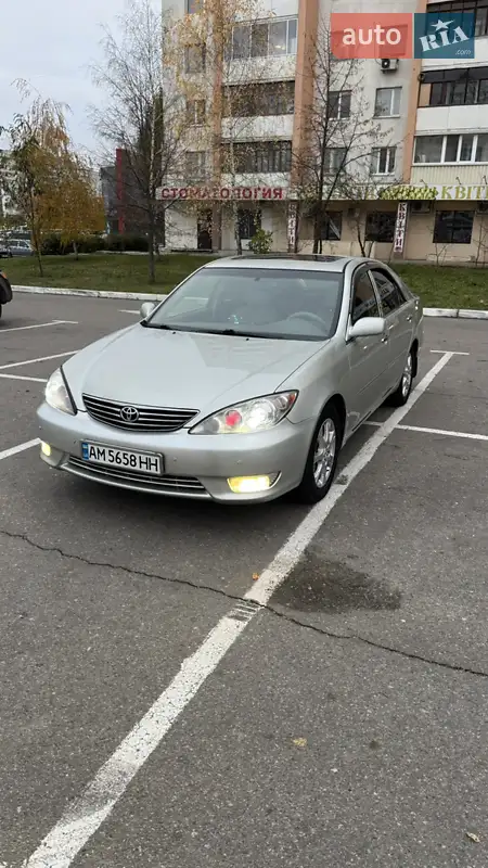 Toyota Camry 2005