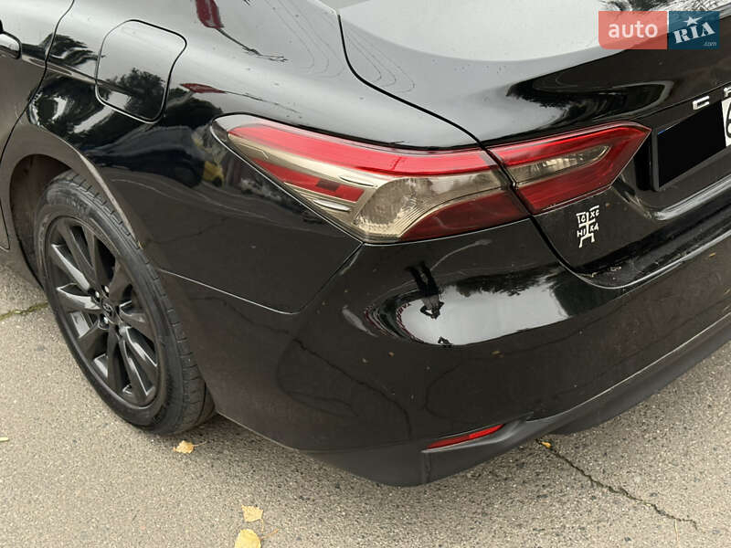 Седан Toyota Camry 2017 в Одессе