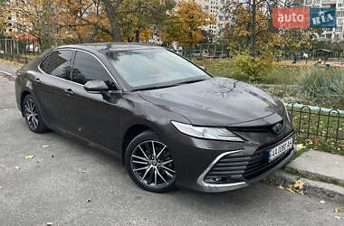 Седан Toyota Camry 2021 в Києві
