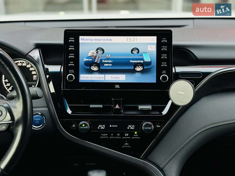 Седан Toyota Camry 2024 в Тернополі