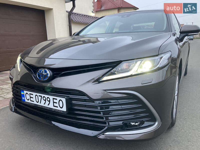 Седан Toyota Camry 2023 в Одессе
