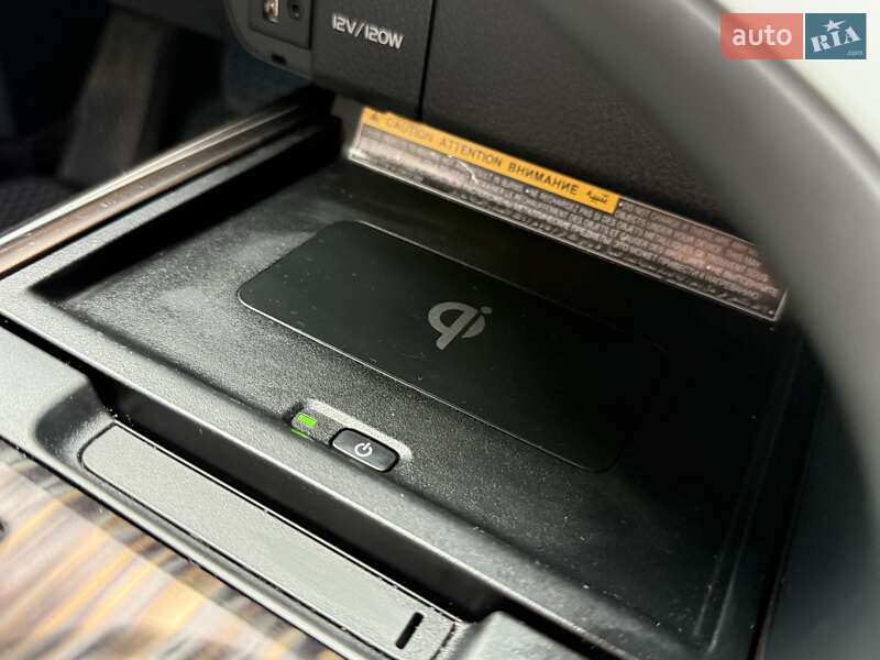 Седан Toyota Camry 2020 в Днепре фото 27 Седан Toyota Camry 2020 в Днепре