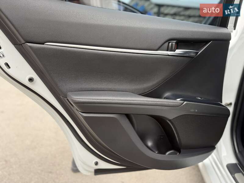 Седан Toyota Camry 2020 в Днепре фото 39 Седан Toyota Camry 2020 в Днепре