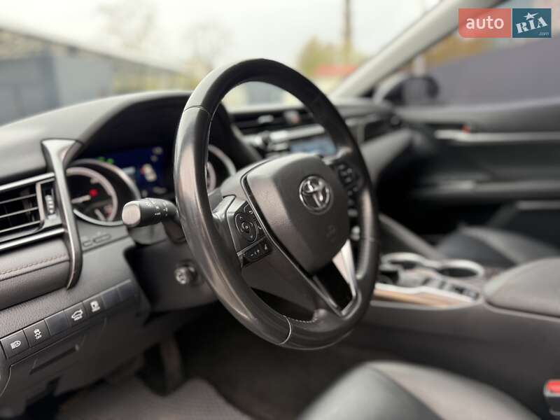 Седан Toyota Camry 2020 в Днепре фото 48 Седан Toyota Camry 2020 в Днепре