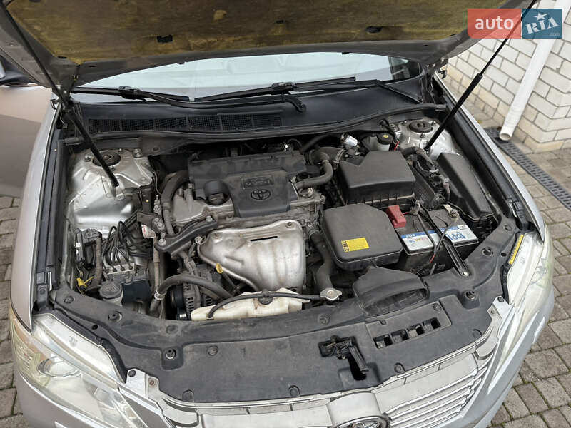 Седан Toyota Camry 2012 в Александрие фото 24 Седан Toyota Camry 2012 в Александрие