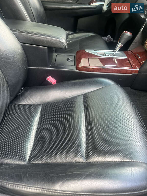 Седан Toyota Camry 2013 в Киеве фото 17 Седан Toyota Camry 2013 в Киеве