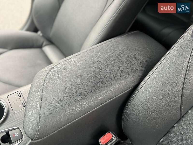 Седан Toyota Camry 2022 в Києві фото 36 Седан Toyota Camry 2022 в Києві