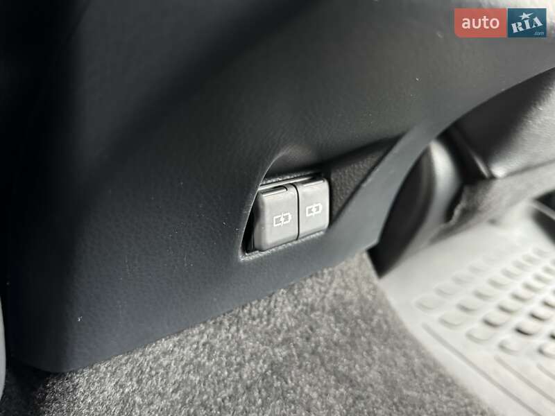 Седан Toyota Camry 2022 в Києві фото 61 Седан Toyota Camry 2022 в Києві