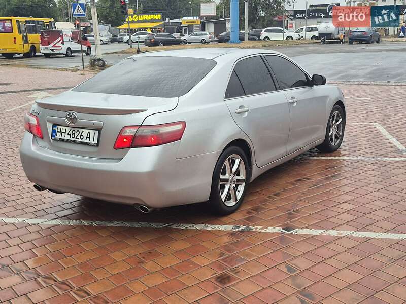 Седан Toyota Camry 2006 в Одессе