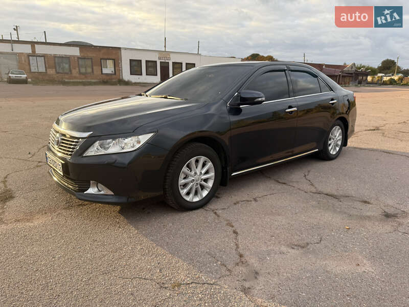 Седан Toyota Camry 2011 в Киеве