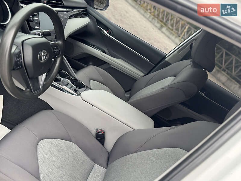 Седан Toyota Camry 2019 в Харькове фото 22 Седан Toyota Camry 2019 в Харькове
